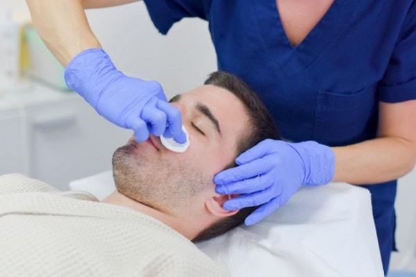 أفضل دکتور تجميل أنف في الكويت ؛ رعاية ما بعد جراحة الأنف