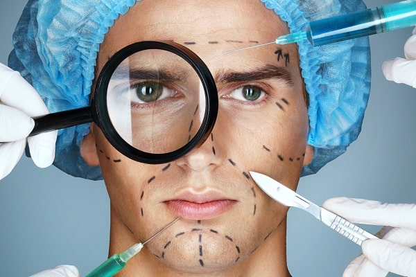 أفضل دکتور تجمیل فی دبی ؛ لماذا تختار الدكتور بشير طاهر؟