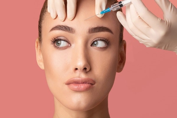 مراكز التجمیل في دبي ؛ نصائح هامة قبل وبعد الحقن