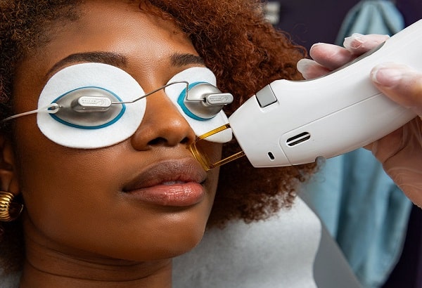 عيادات تجميل في مسقط ؛ نتائج إزالة الشعر بالليزر