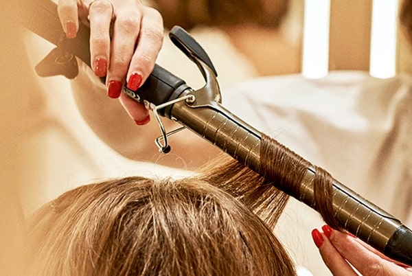 افضل مرکز تجمیل فی العراق ؛ منخفضة الجودة والمخاطر الخفية للبشرة والشعر افضل مرکز تجمیل فی العراق ؛ منخفضة الجودة والمخاطر الخفية للبشرة والشعر