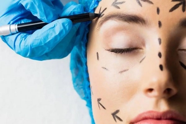 دكتورة تجميل روسية بالكويت؛ الإلمام بالتقنيات الروسية